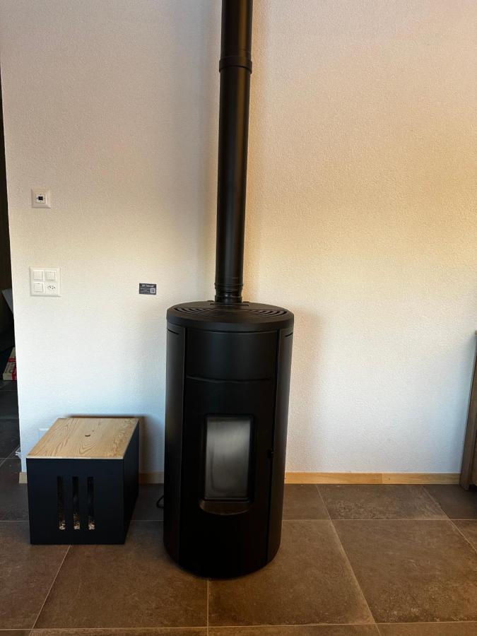 Saxon Chambres D'Hotes Les Louettes A Sapinhaut Canton Du Valais מראה חיצוני תמונה