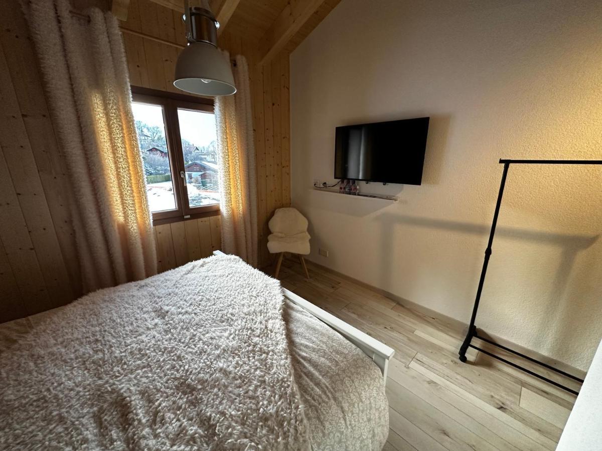 Saxon Chambres D'Hotes Les Louettes A Sapinhaut Canton Du Valais מראה חיצוני תמונה